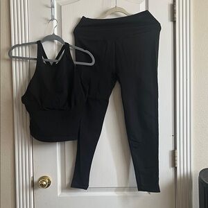 PINK vs Black workout Set